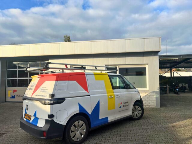 Nieuwe elektrische bus - Mellink Schilders - werkplaats - web Nieuwe elektrische bus - Mellink Schilders - werkplaats - web